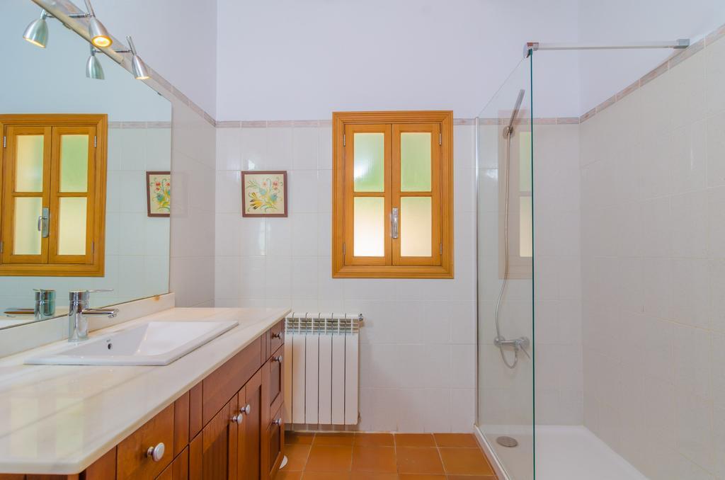 Son Mora Villa Porreres Luaran gambar
