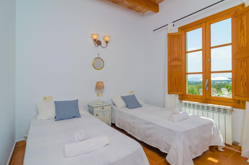 Son Mora Villa Porreres Luaran gambar